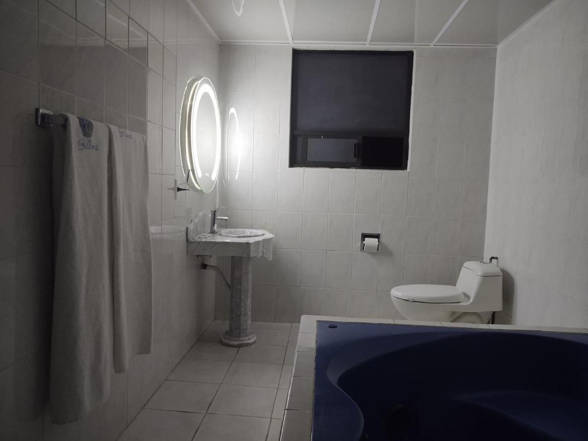 מקסיקו סיטי Hotel Gilbert מראה חיצוני תמונה