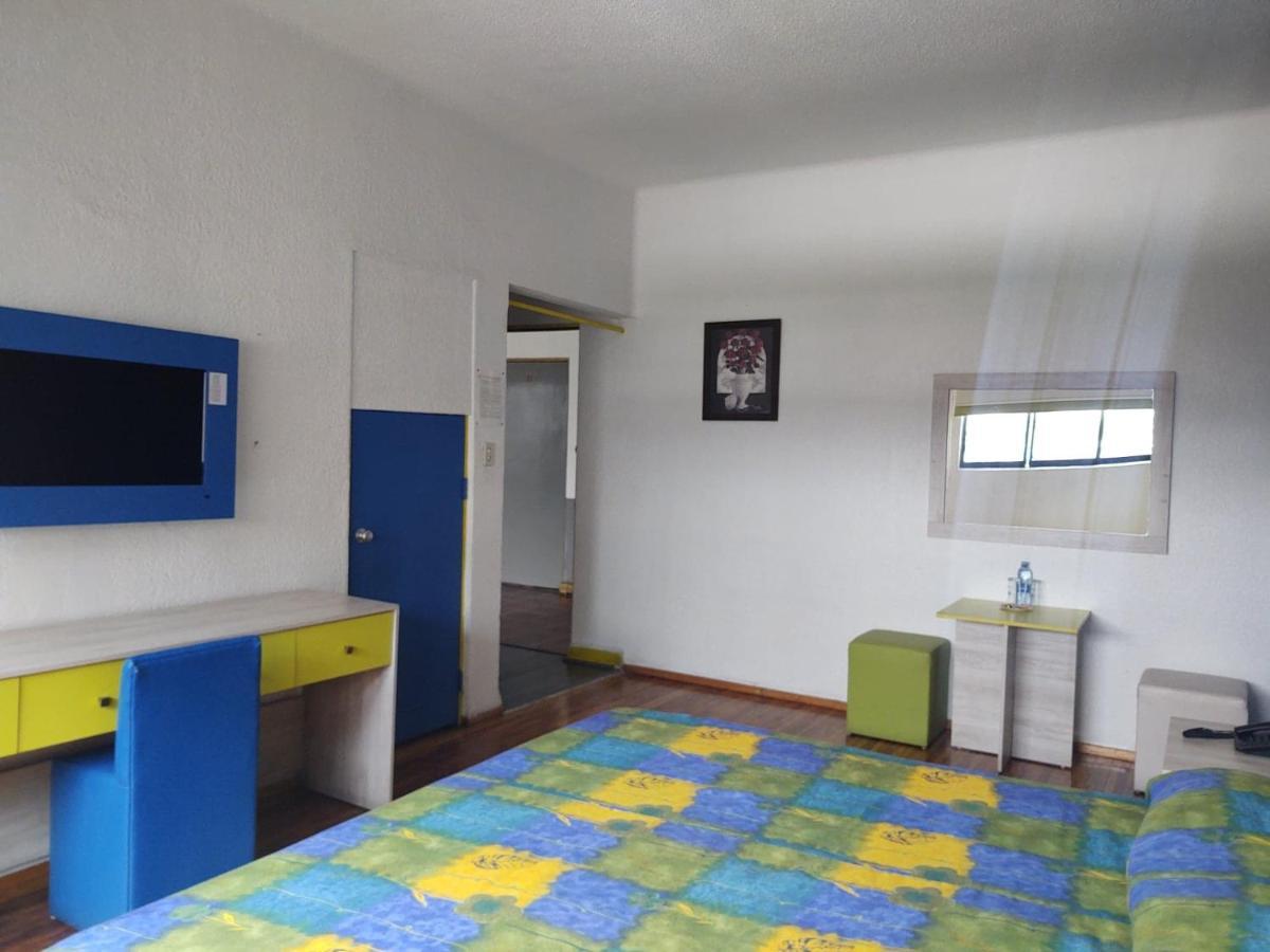 מקסיקו סיטי Hotel Gilbert מראה חיצוני תמונה